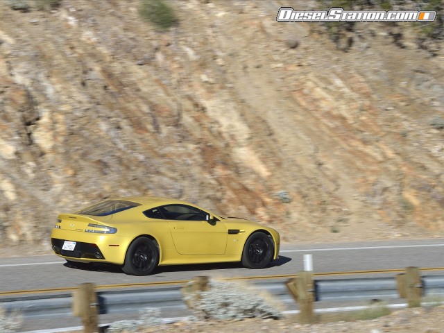 Aston Martin V12 Vantage S 2014 Picture #124 Aston Martin V12 Vantage S 2014 Picture #124